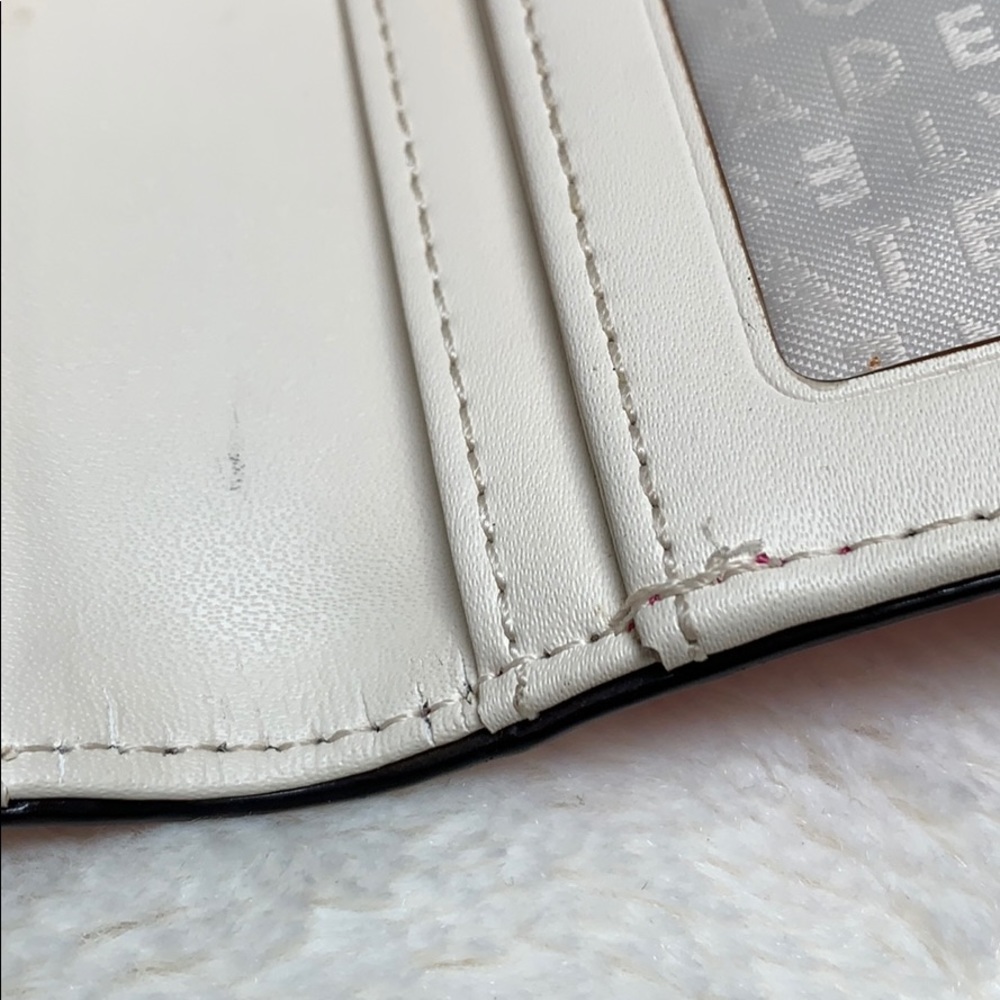 Kate Spade Ivory Leather Bag with Wallet - Picture 14 of 15